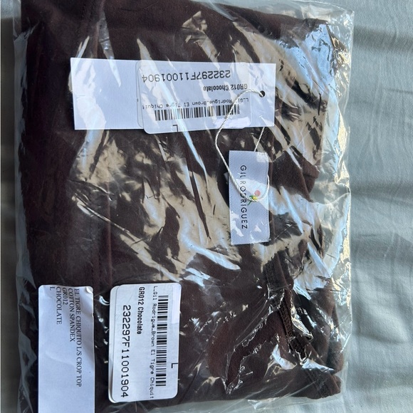 Brand new unopened El Tigre/ Chiquito crop top from Gil Rodriguez in chocolate - Picture 3 of 3